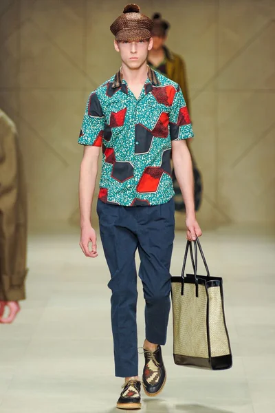 Look 44